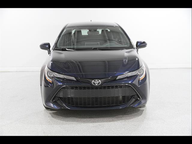 Used 2021 Toyota Corolla SE w/ SE Preferred Package FWD image 2
