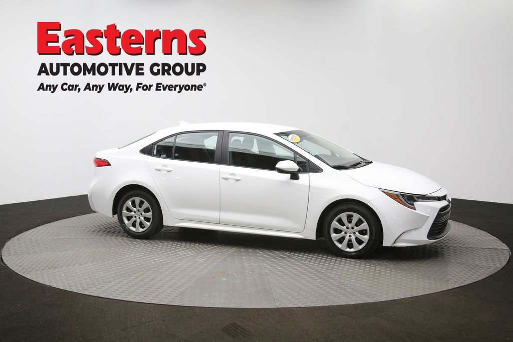 Used 2024 Toyota Corolla LE image 46