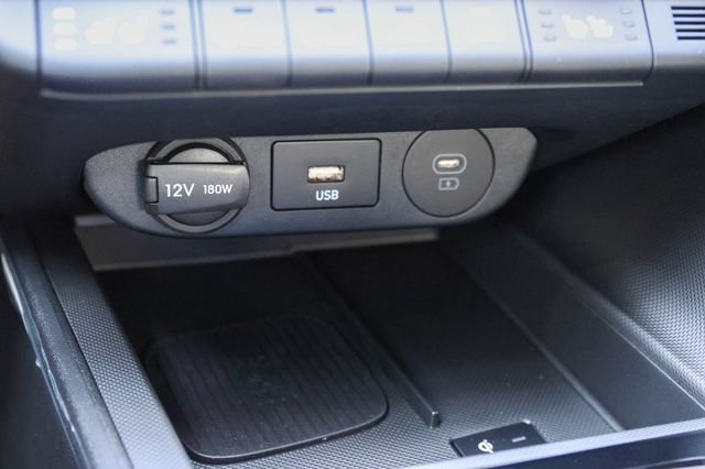 New 2026 Hyundai Elantra Limited FWD image 20