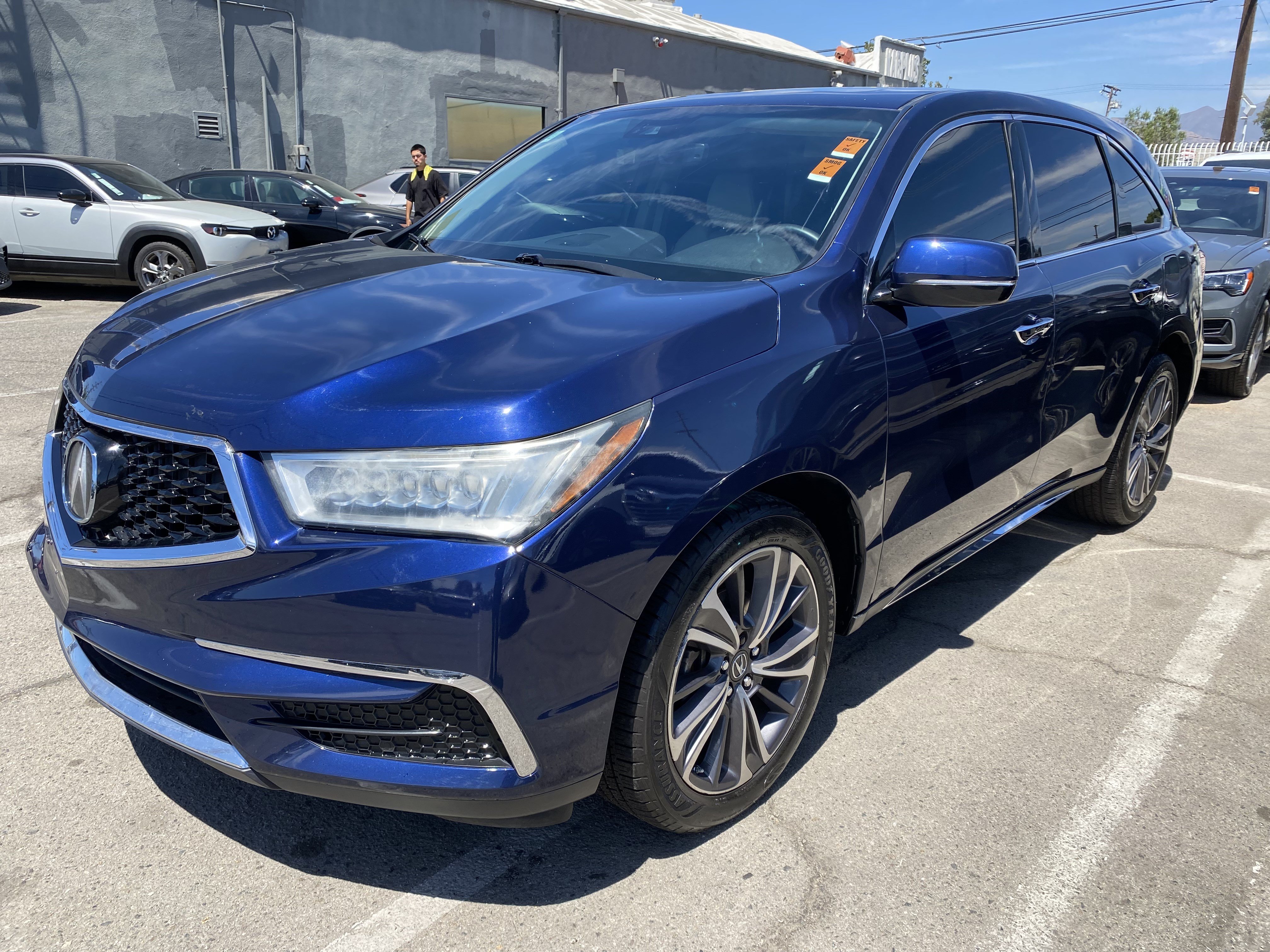 Used 2019 Acura MDX w/ Tech & Entertainment Packag FWD image 2