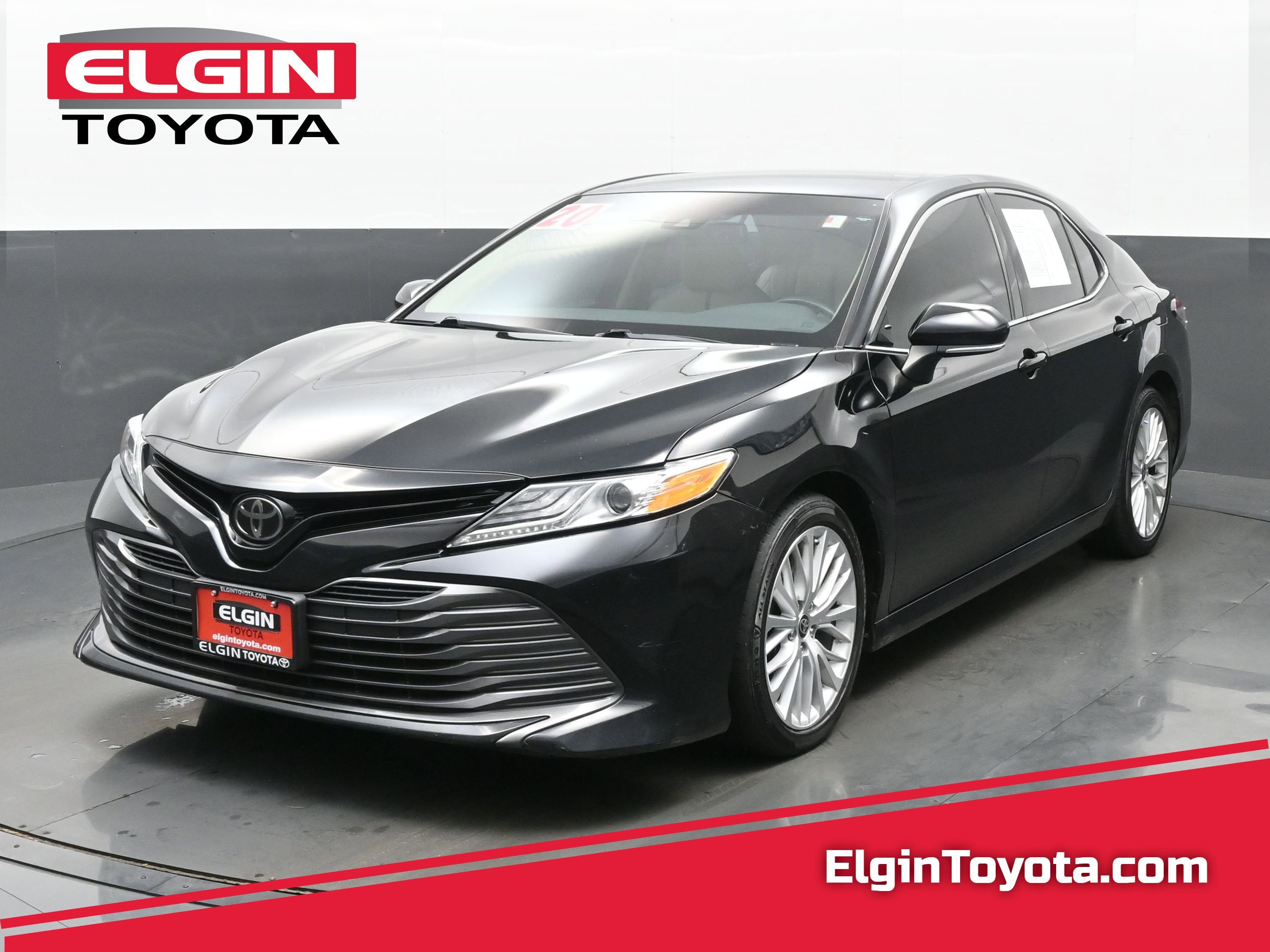 Used 2020 Toyota Camry XLE