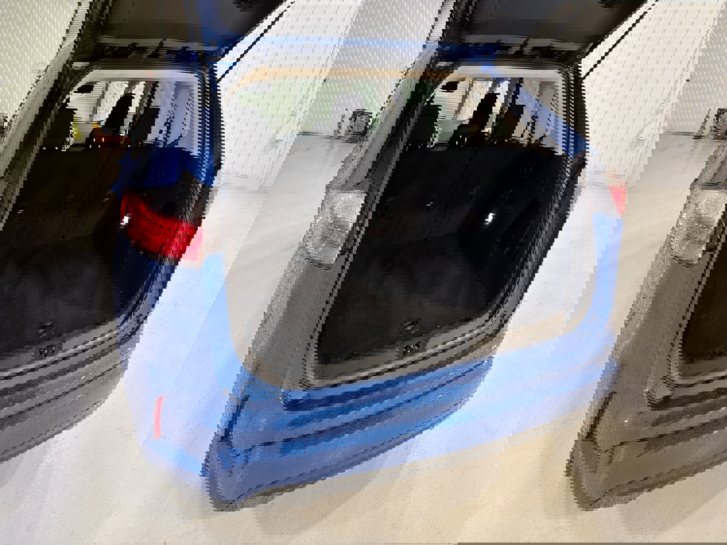 Used 2022 Ford Edge SE w/ Black Appearance Package image 26