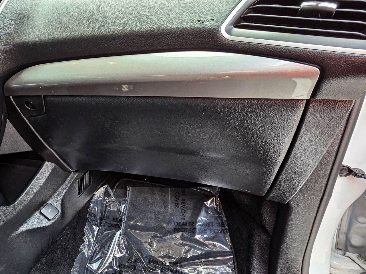 Used 2021 Ford Edge SE FWD image 39