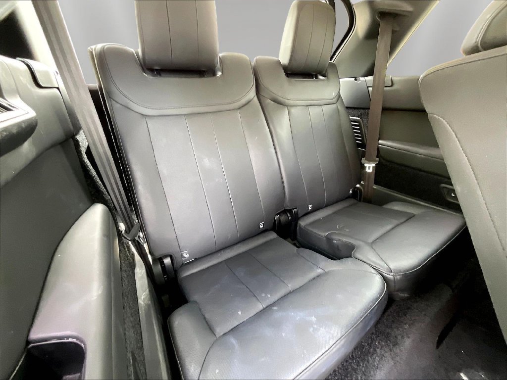 Used 2023 Land Rover Range Rover Long Wheelbase SE AWD/4WD image 25