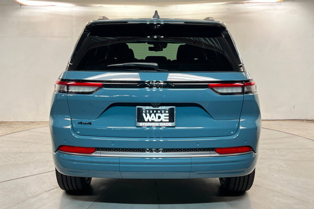 New 2026 Jeep Grand Cherokee Limited AWD/4WD image 4