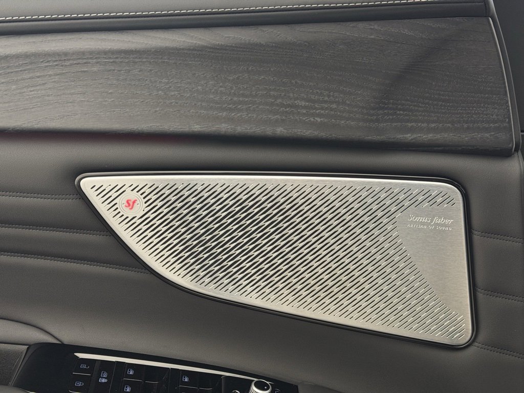 New 2025 Maserati Grecale Modena image 15