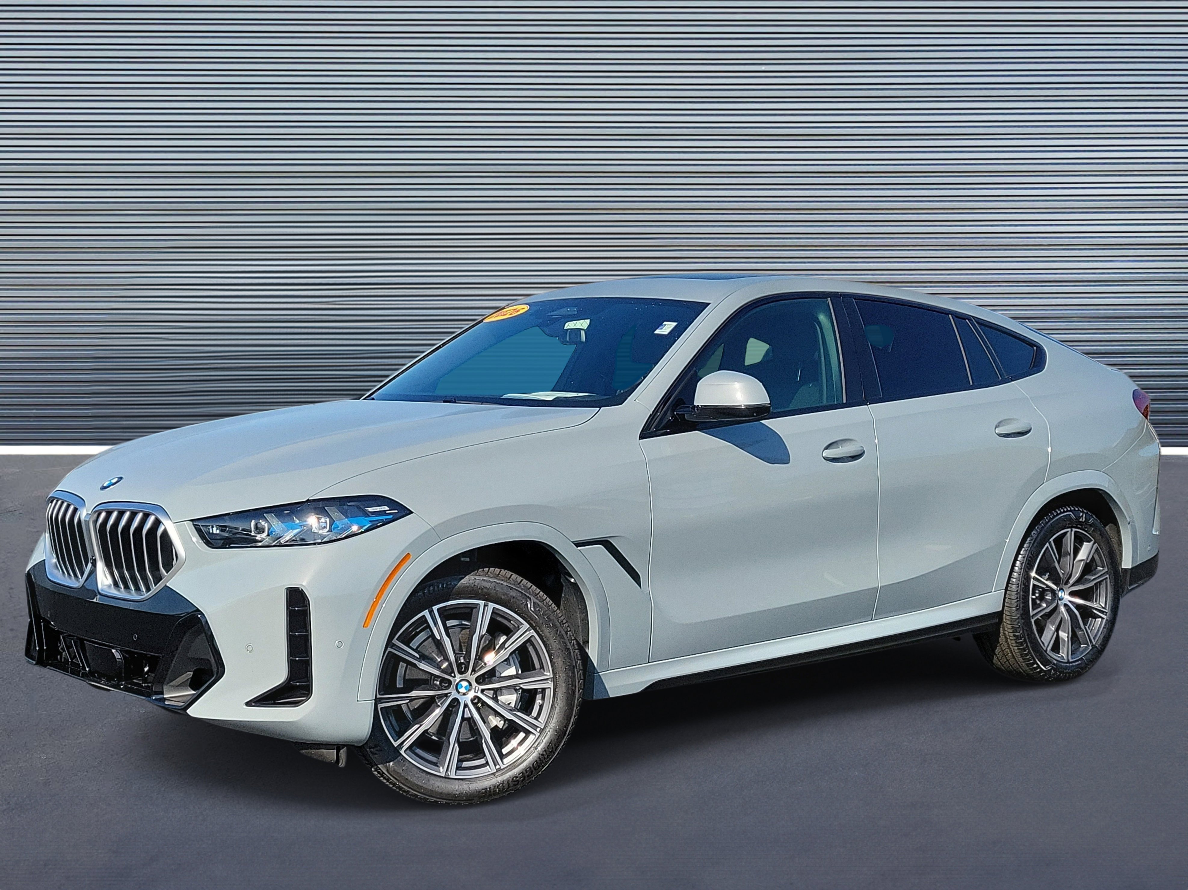 Used 2026 BMW X6 xDrive40i AWD/4WD image 1