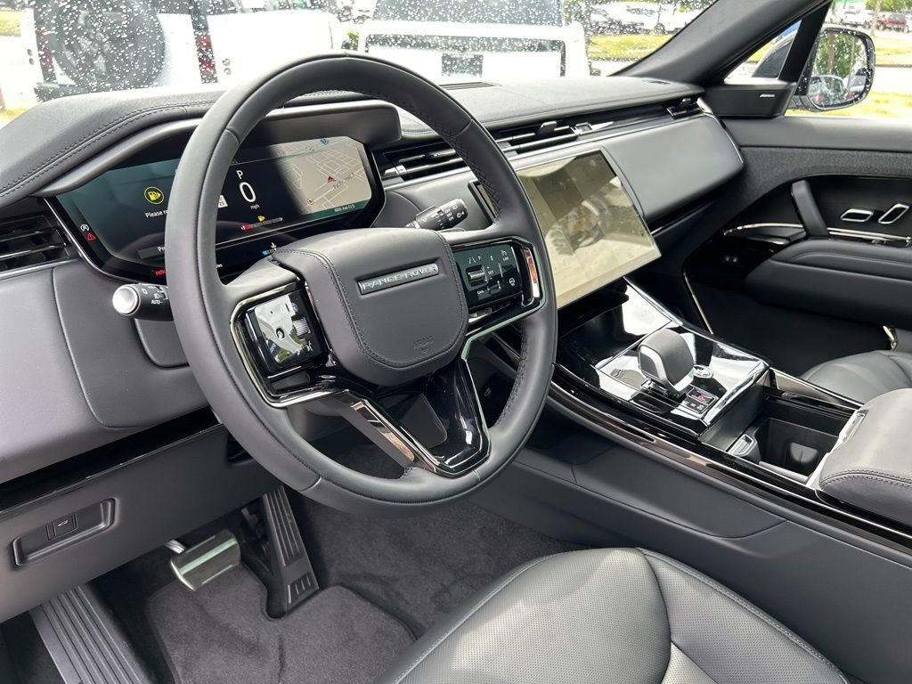 New 2025 Land Rover Range Rover Sport Dynamic SE image 12