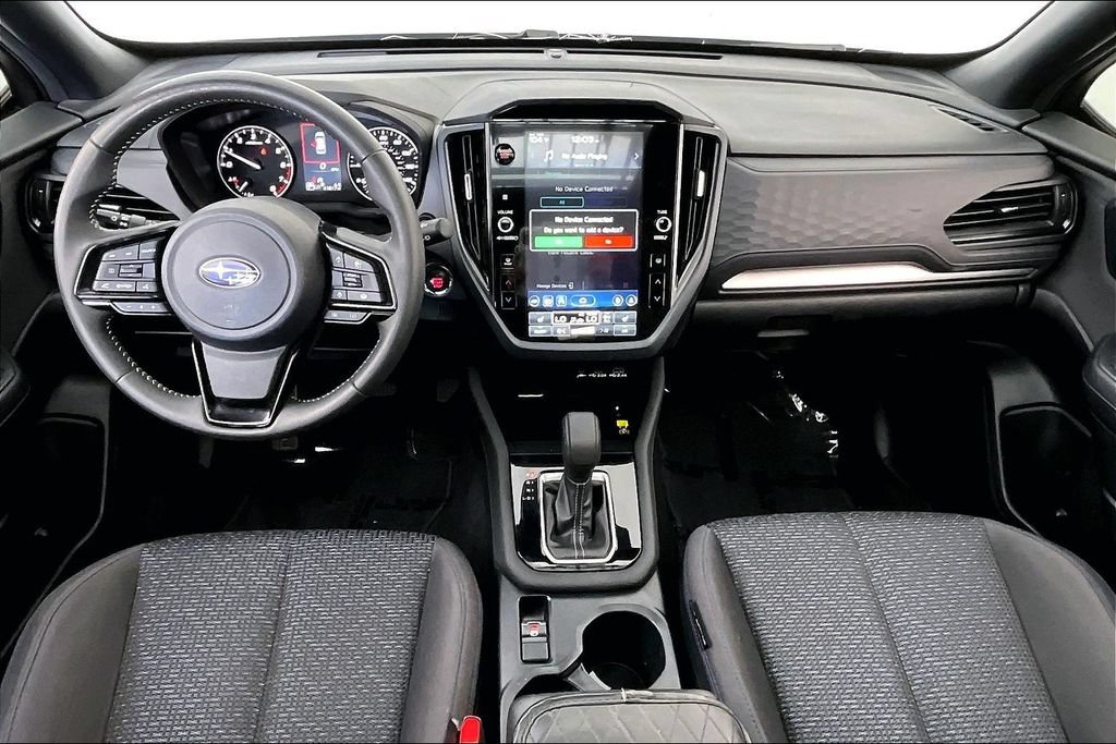 Used 2025 Subaru Forester Premium AWD/4WD image 18