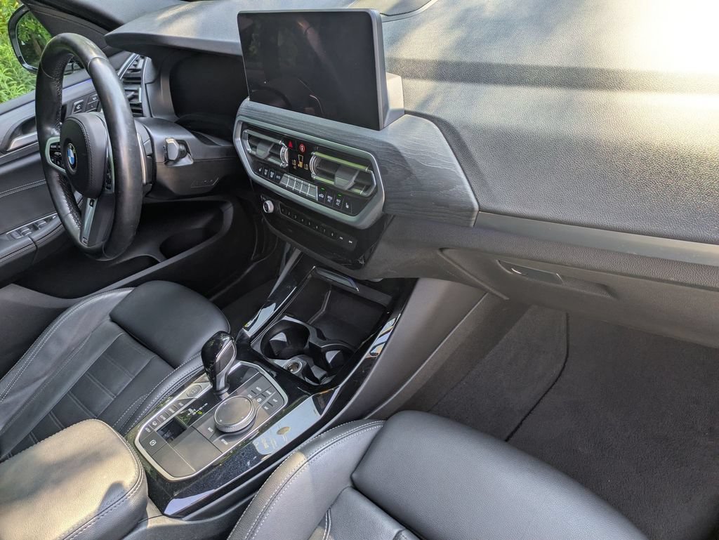 Used 2022 BMW X3 xDrive30i w/ M Sport Package 2 AWD/4WD image 28