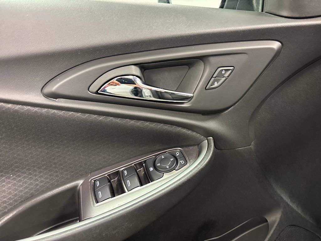 Used 2024 Chevrolet Malibu LT image 22