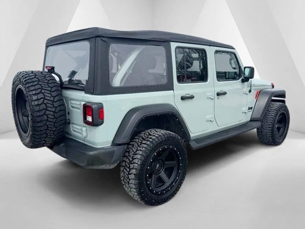 Used 2023 Jeep Wrangler Sport image 7