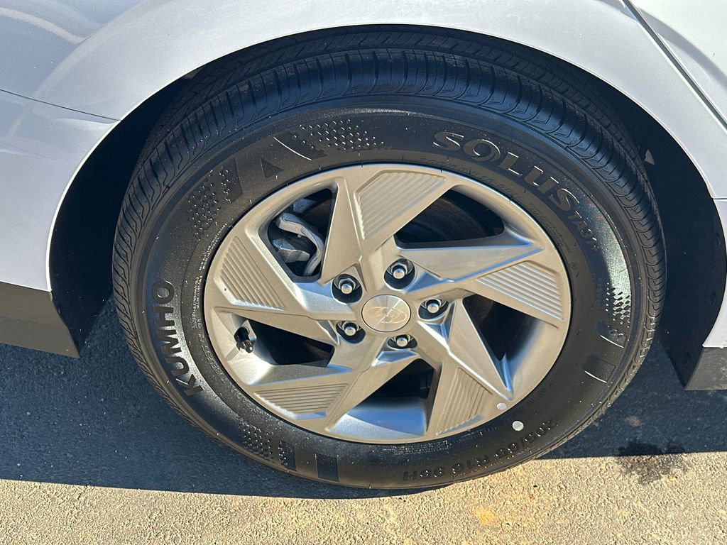 New 2025 Hyundai Sonata SE image 17