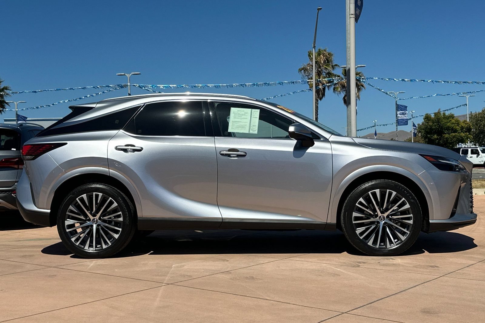 Used 2023 Lexus RX 350 Premium Plus w/ Cold Area Package FWD image 3