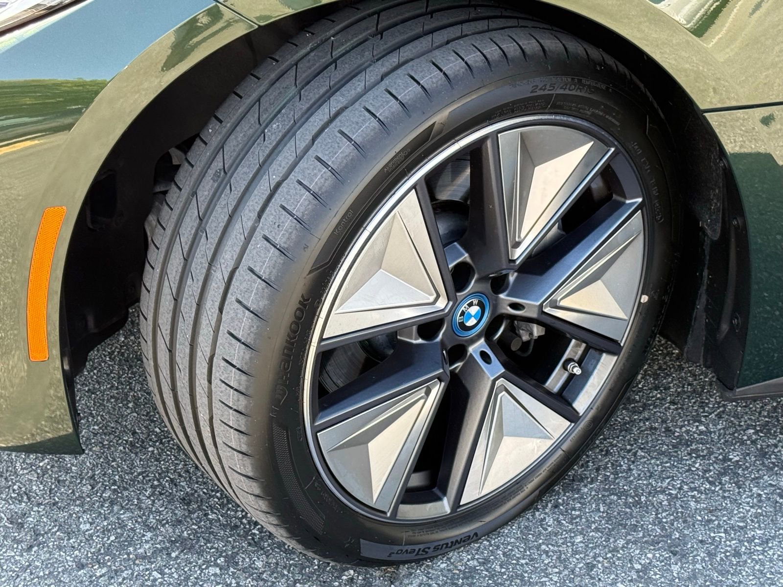 Certified 2023 BMW i4 eDrive35 RWD image 19