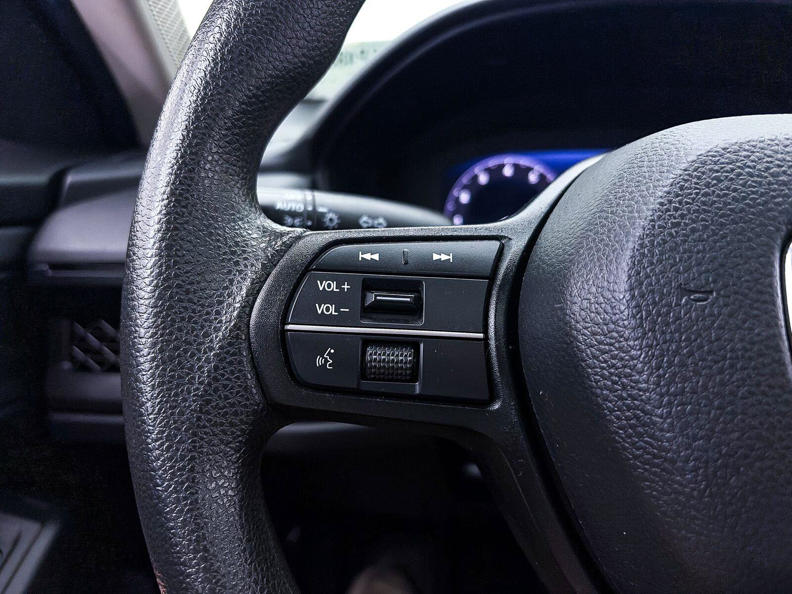 Used 2025 Honda Accord SE image 29