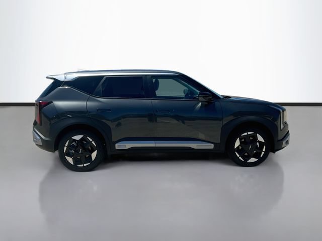 New 2027 Kia Seltos S FWD image 8