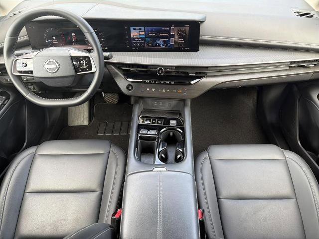 Certified 2025 Nissan Murano SV FWD image 2