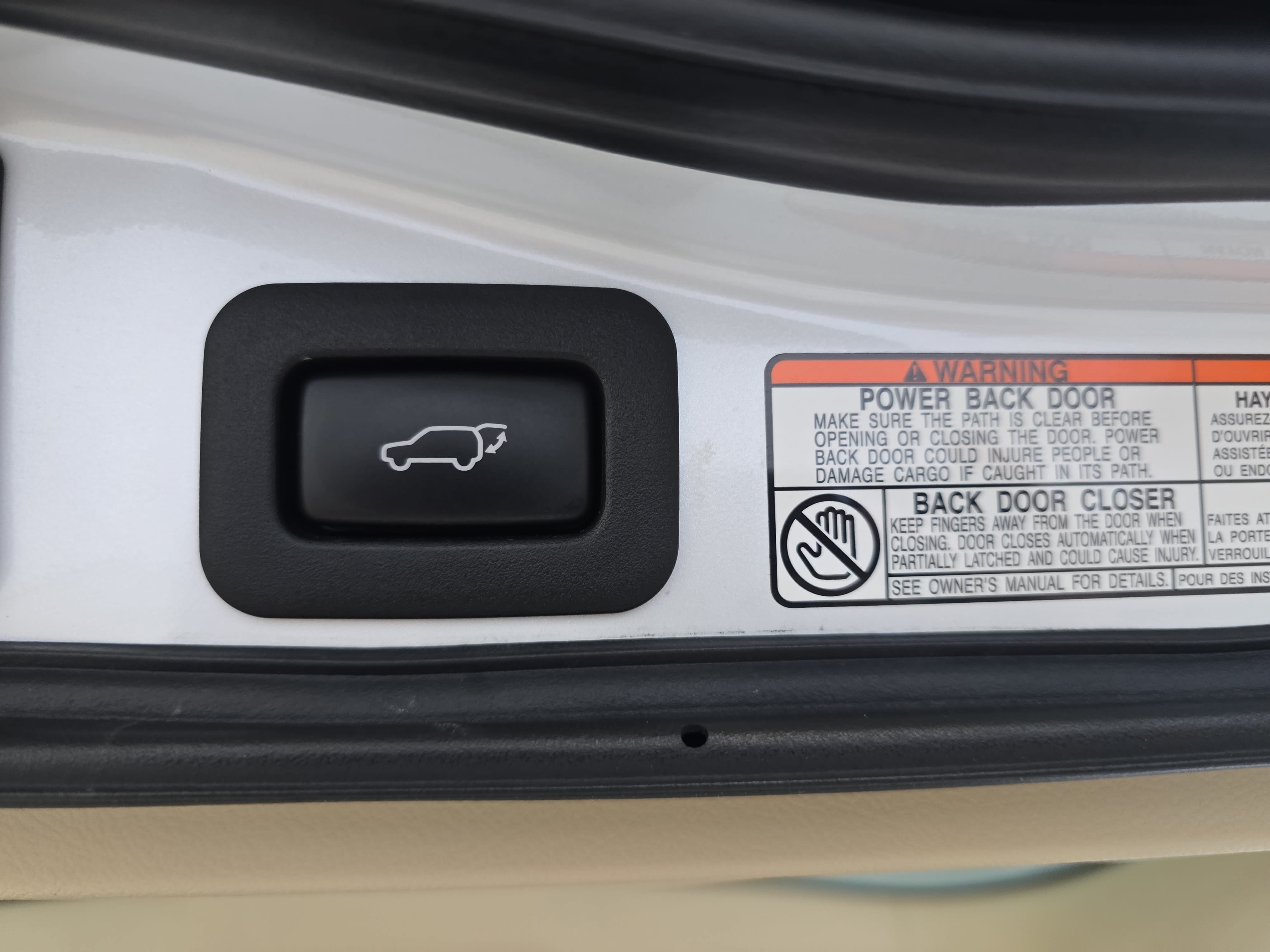 Used 2021 Lexus LX 570 4WD w/ Luxury Package image 29