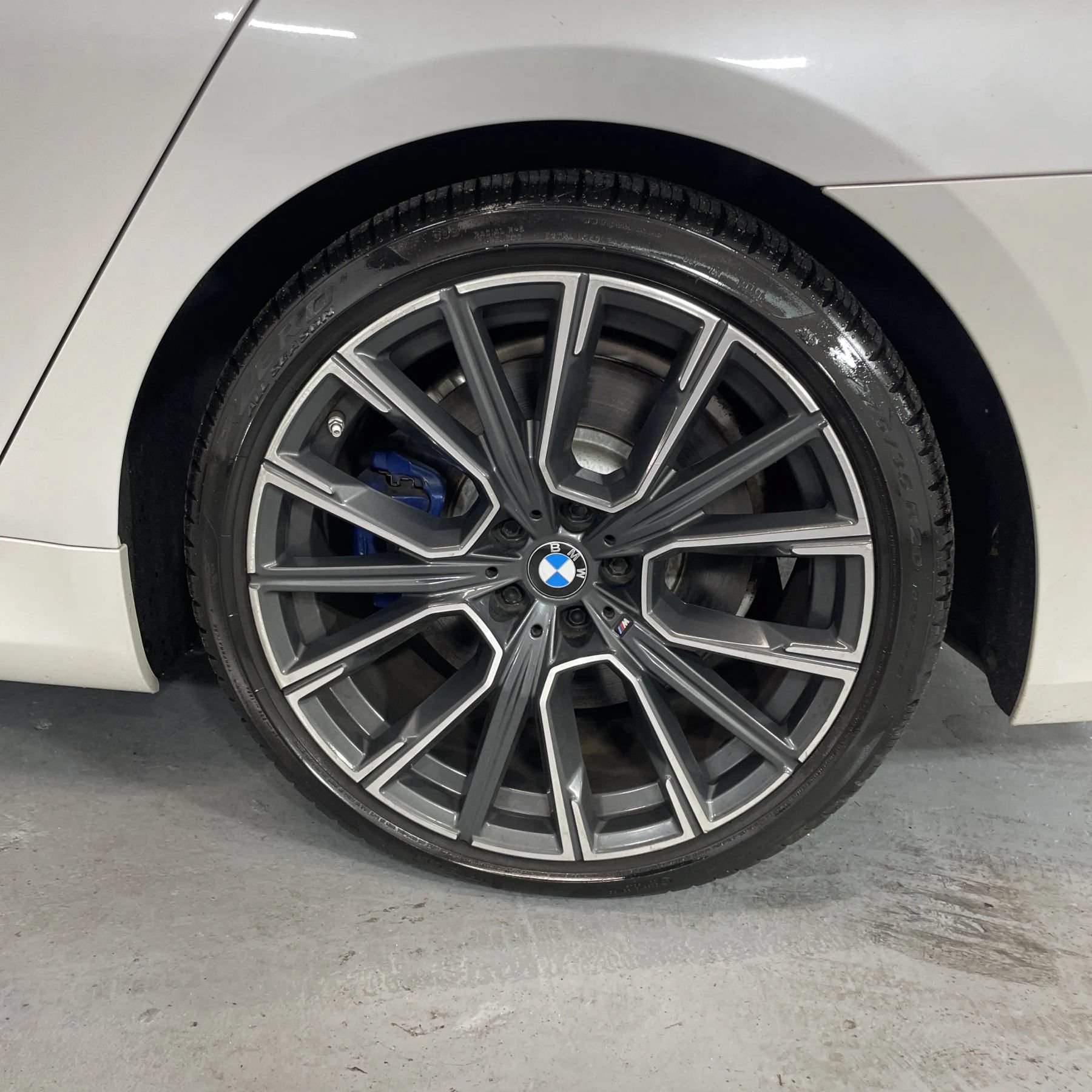 Used 2020 BMW 750i xDrive w/ Autobahn Package AWD/4WD image 16