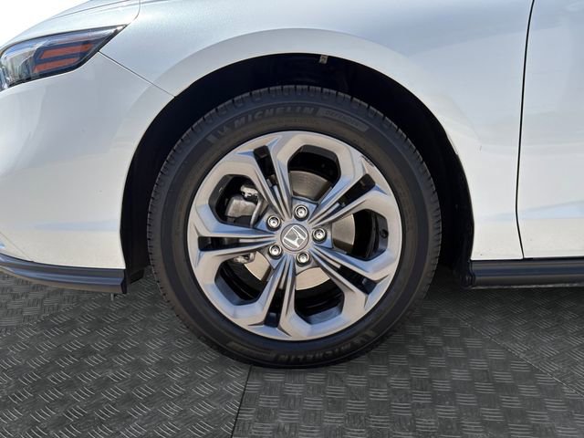 Used 2023 Honda Accord EX image 13