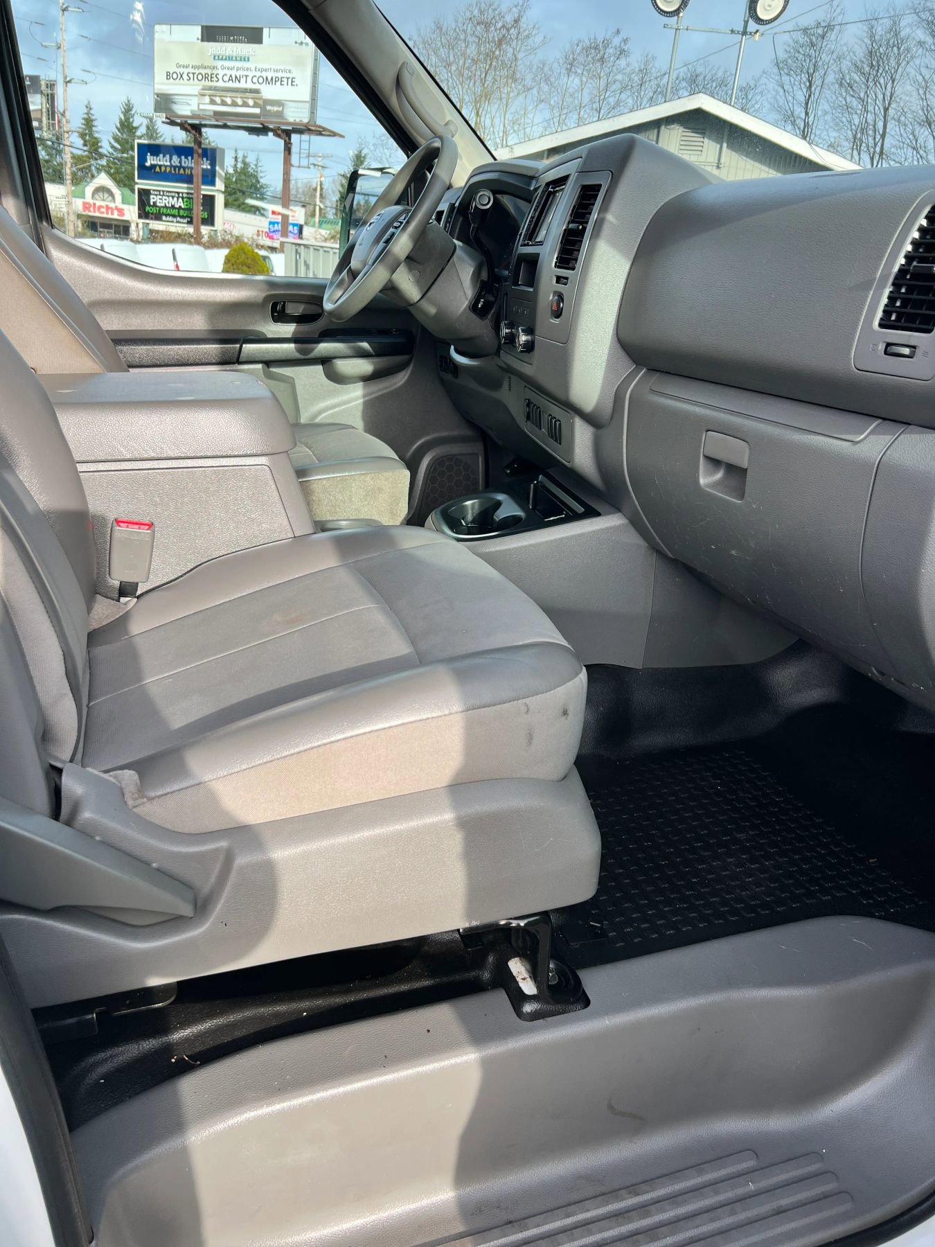 Used 2016 Nissan NV 2500 S w/ Power Package image 13