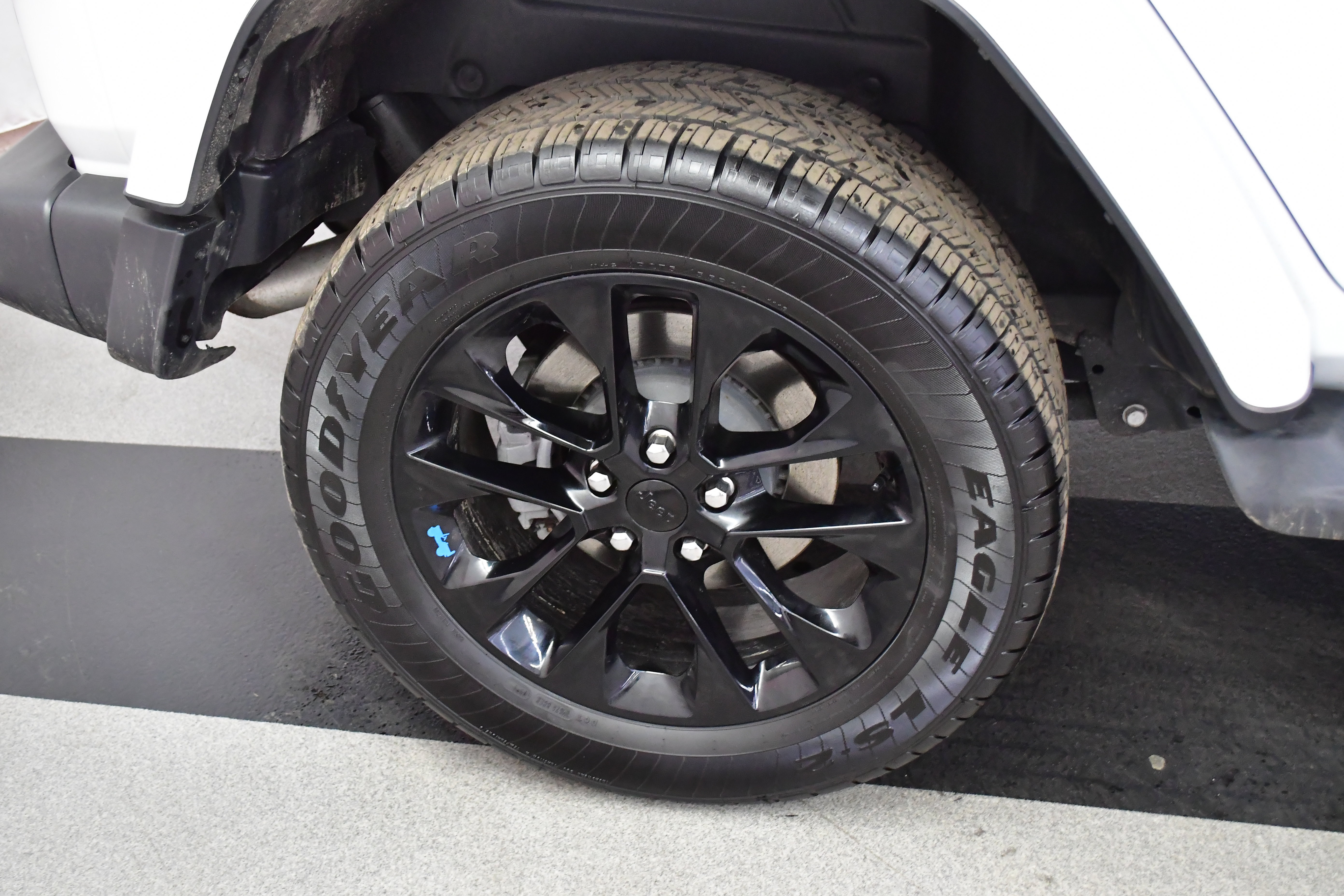 Used 2022 Jeep Wrangler Unlimited Sahara w/ Cold Weather Group image 58