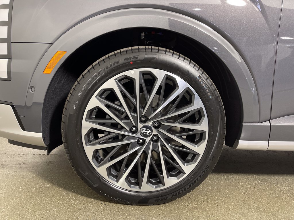 New 2026 Hyundai Palisade Calligraphy AWD/4WD image 11
