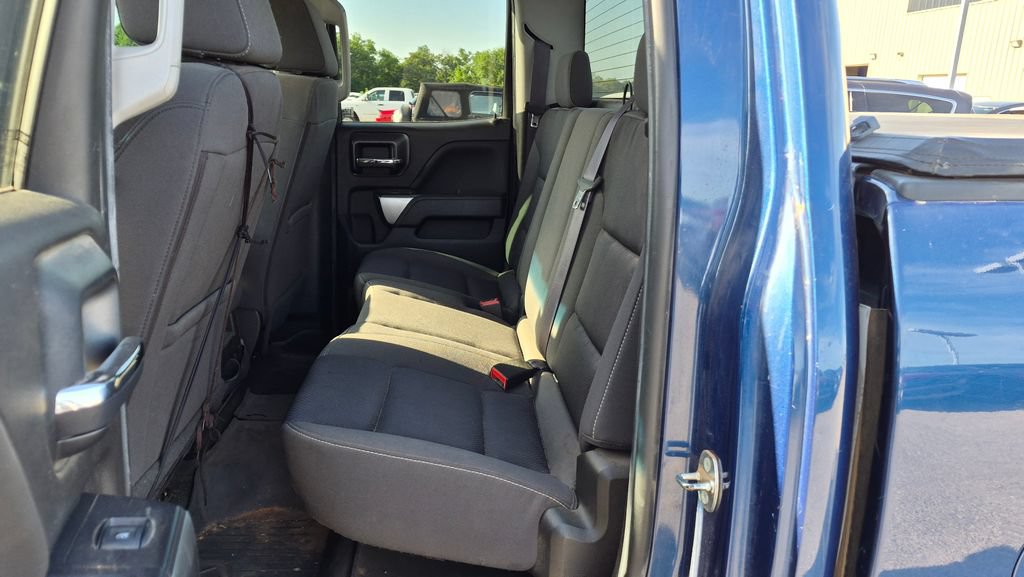 Used 2017 Chevrolet Silverado 1500 LT w/ All Star Edition RWD image 11