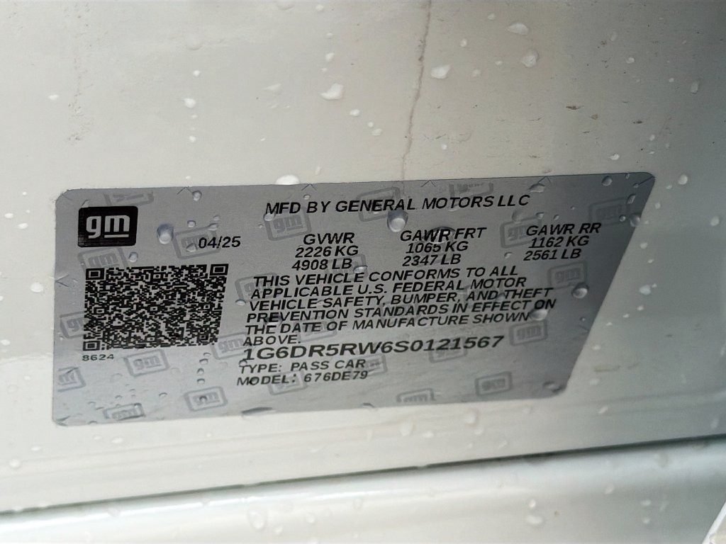 Used 2025 Cadillac CT5 V RWD image 33