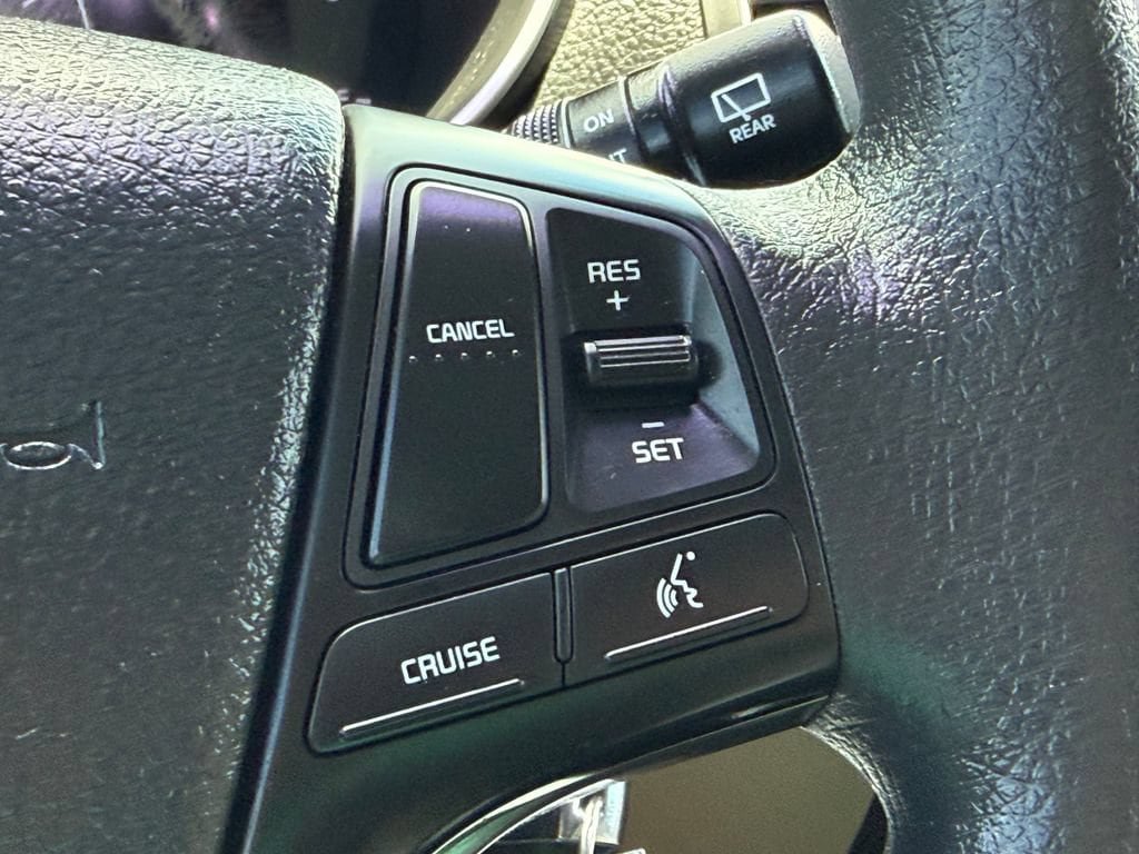 Used 2015 Kia Sorento LX FWD image 31