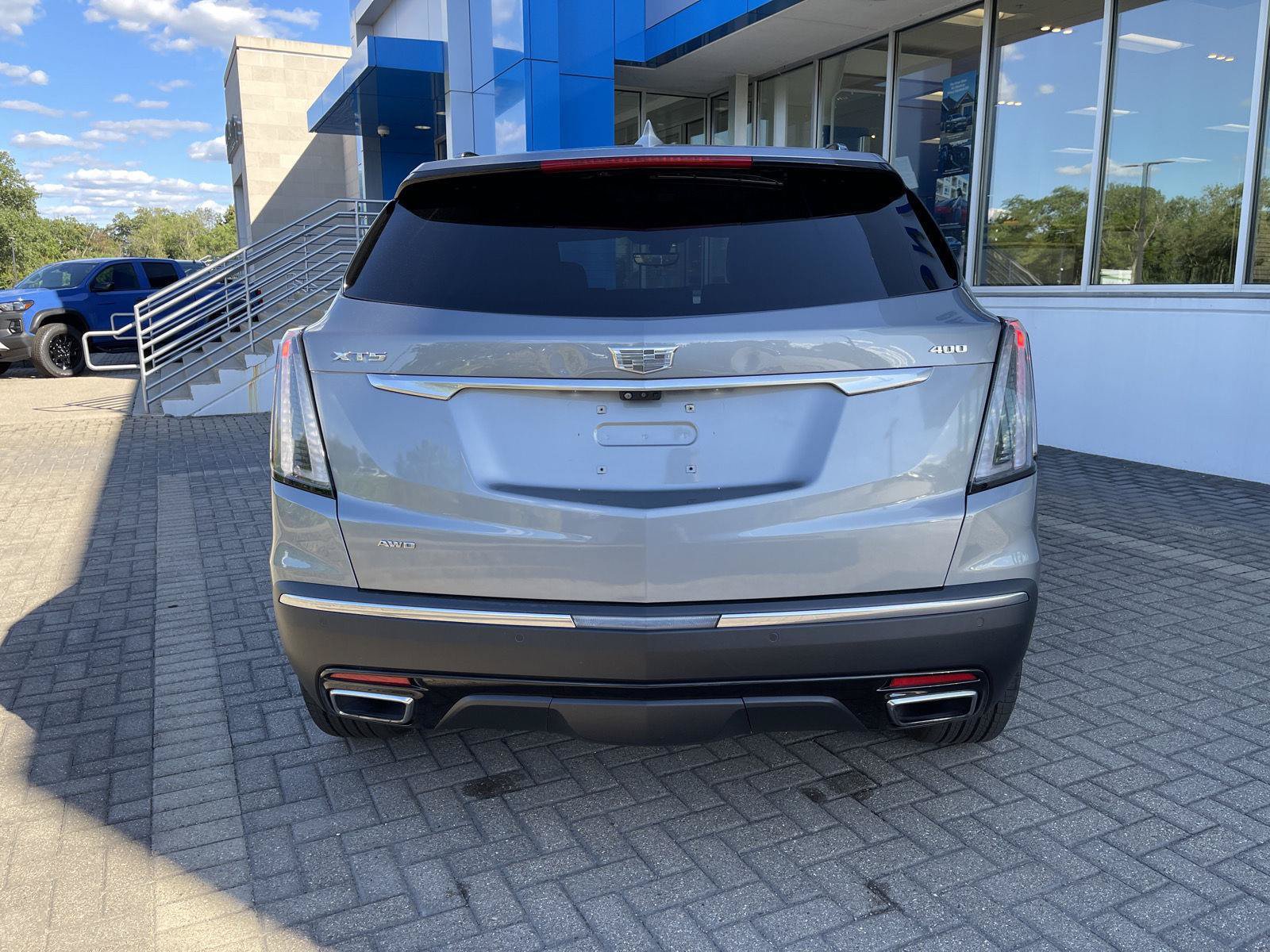 Used 2024 Cadillac XT5 Sportv w/ Technology Package AWD/4WD image 4