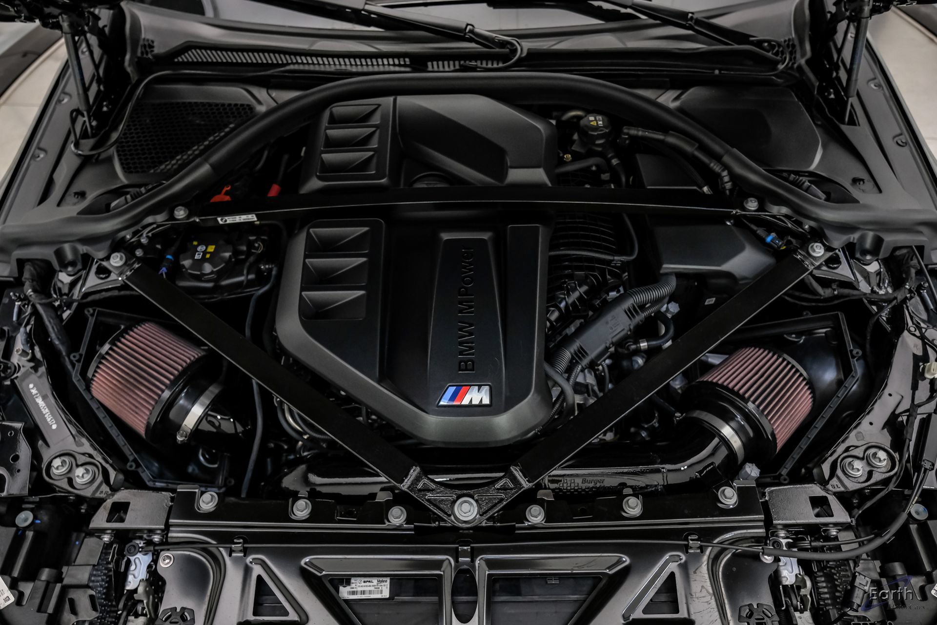 Used 2025 BMW M2 w/ Carbon Package RWD image 3