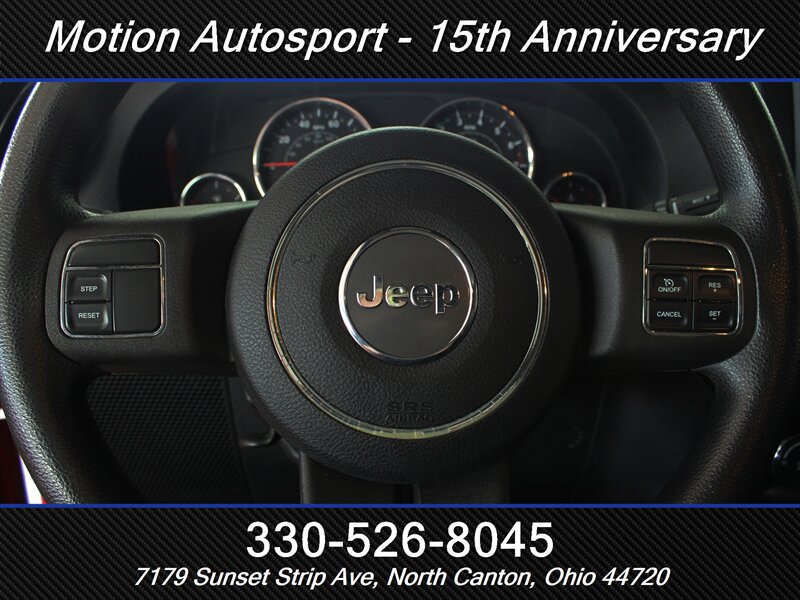 Used 2012 Jeep Wrangler Sport AWD/4WD image 17
