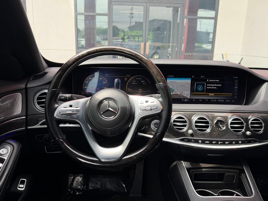 Used 2019 Mercedes-Benz S 560 Sedan image 14