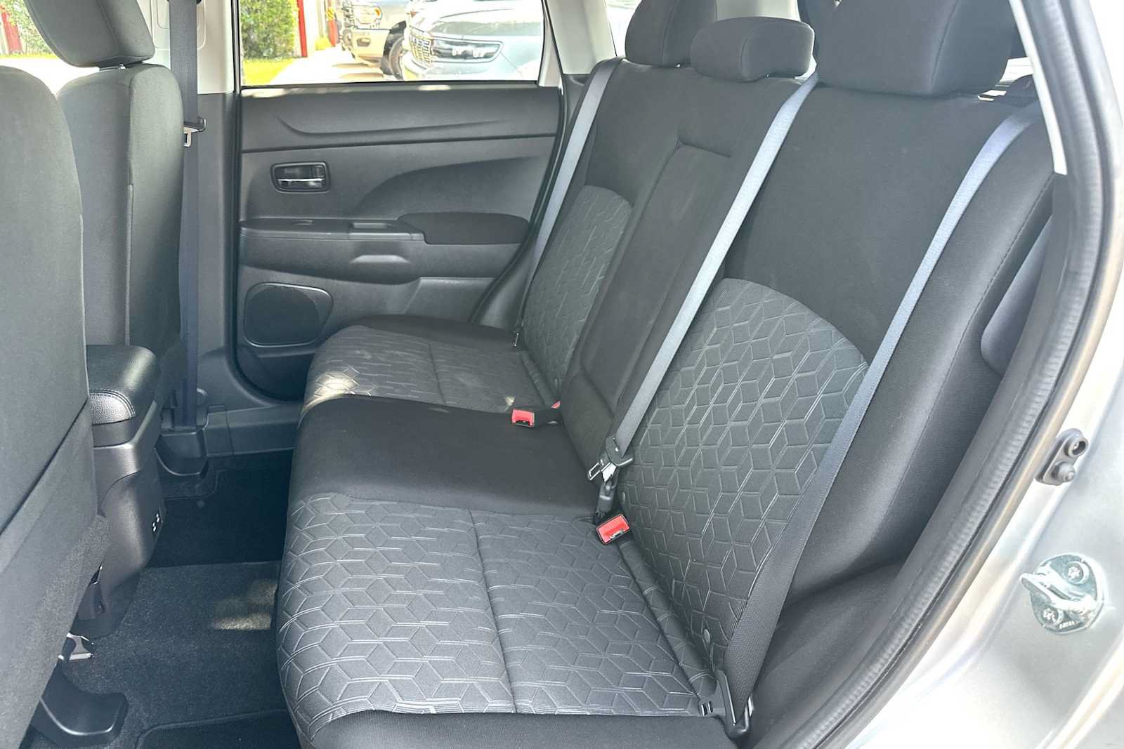 Used 2026 Mitsubishi Outlander Sport ES AWD/4WD image 23