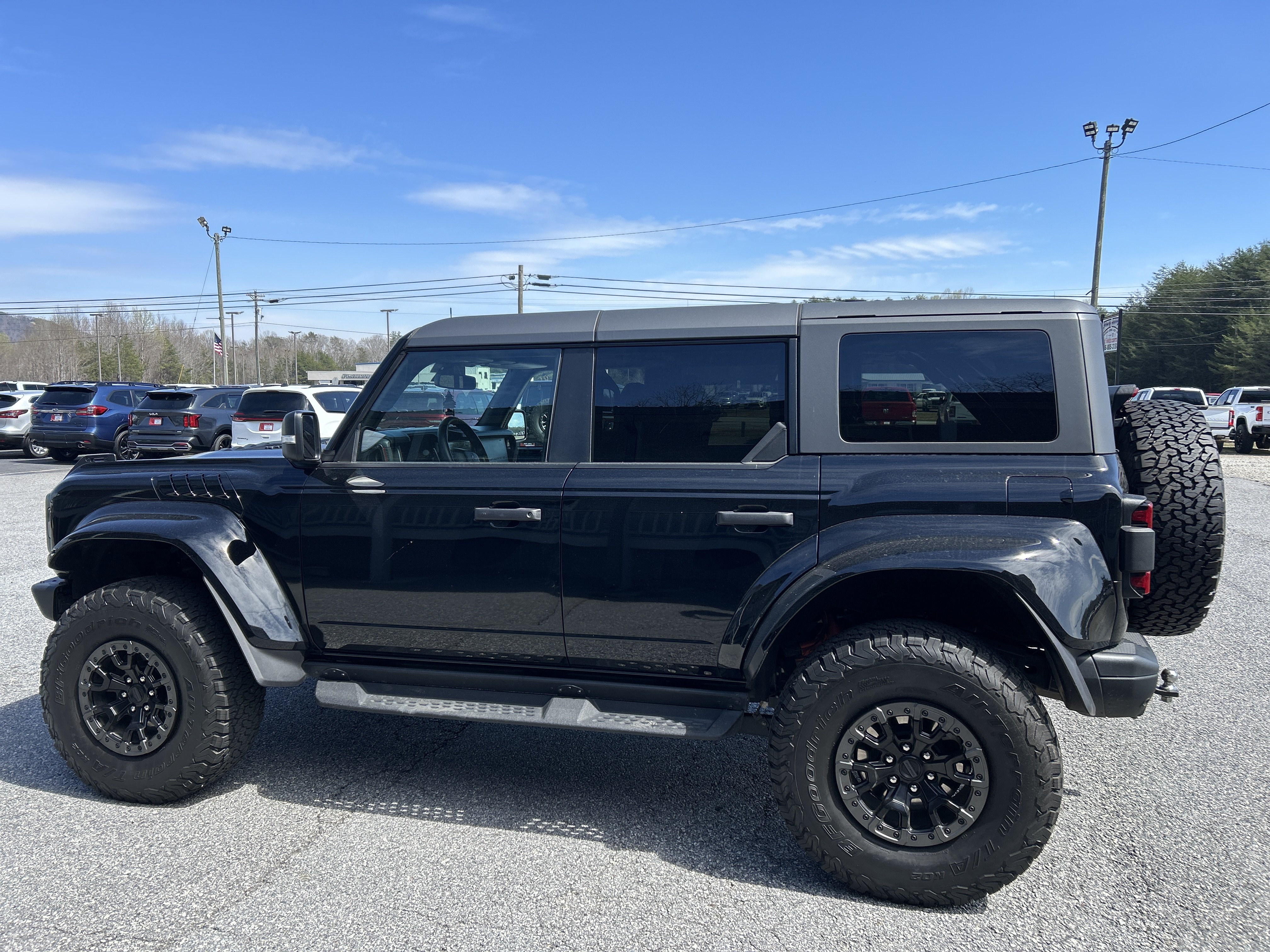 Used 2024 Ford Bronco Raptor AWD/4WD image 3