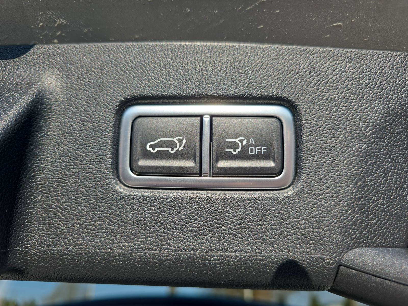 New 2026 Kia Sorento EX w/ EX Premium Package FWD image 13