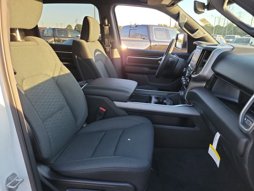 New 2026 RAM 1500 Big Horn AWD/4WD image 15