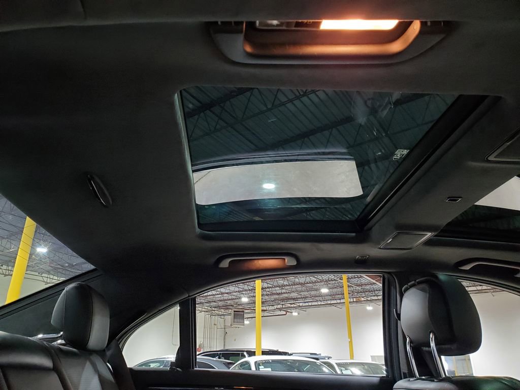 Used 2012 Mercedes-Benz S 63 AMG image 23