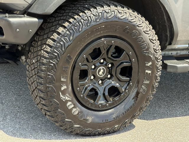 Used 2024 Ford Bronco Wildtrak AWD/4WD image 13