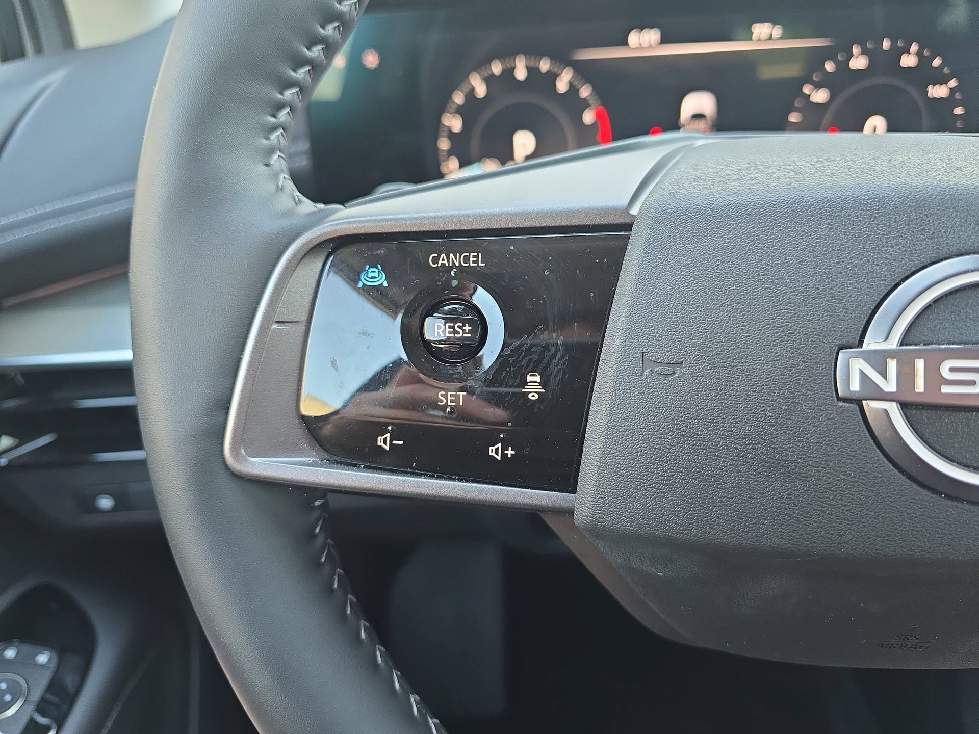 Used 2025 Nissan Murano SL AWD/4WD image 17