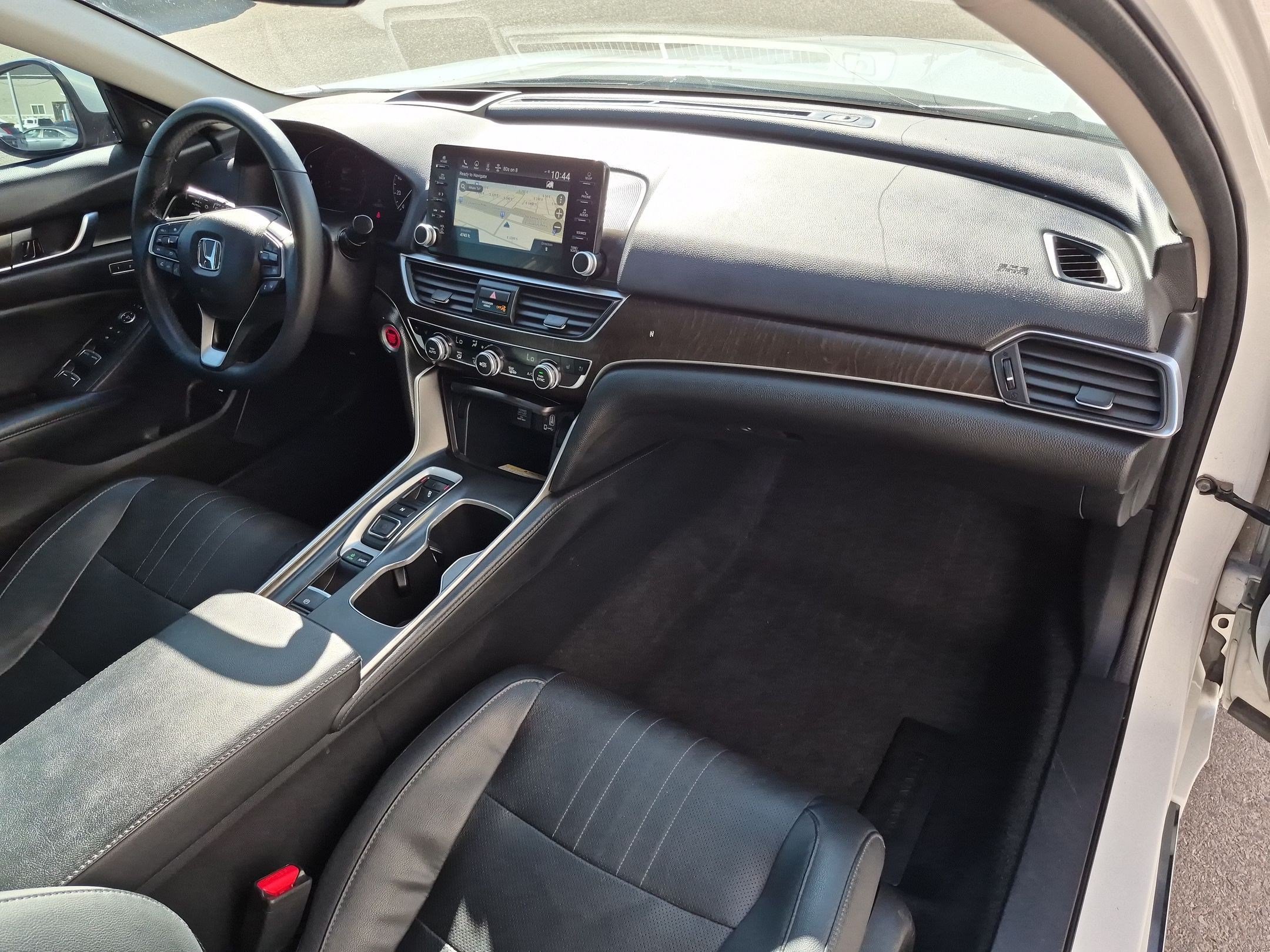Used 2018 Honda Accord Touring image 35