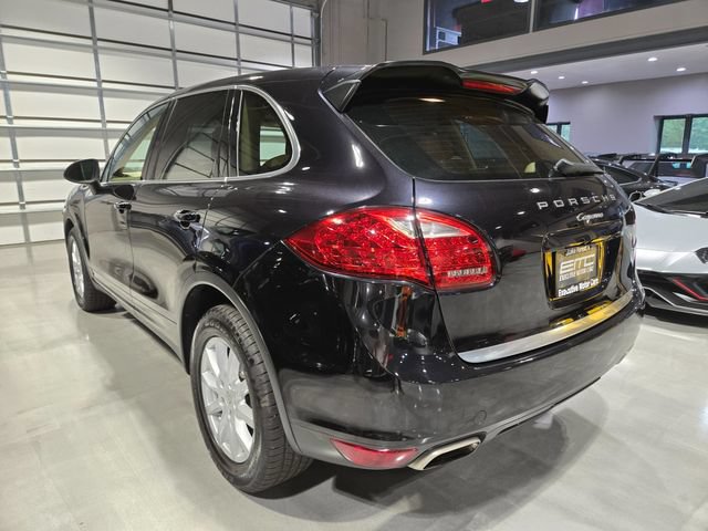 Used 2012 Porsche Cayenne AWD/4WD image 8