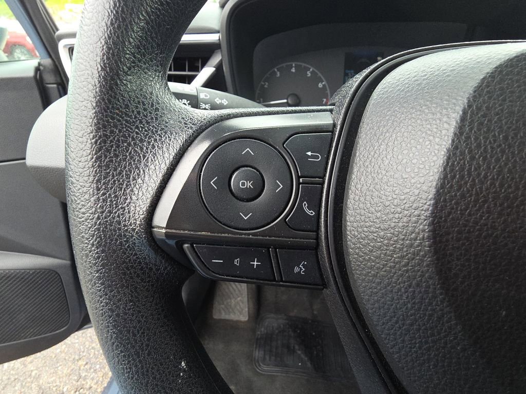 Used 2024 Toyota Corolla LE FWD image 18