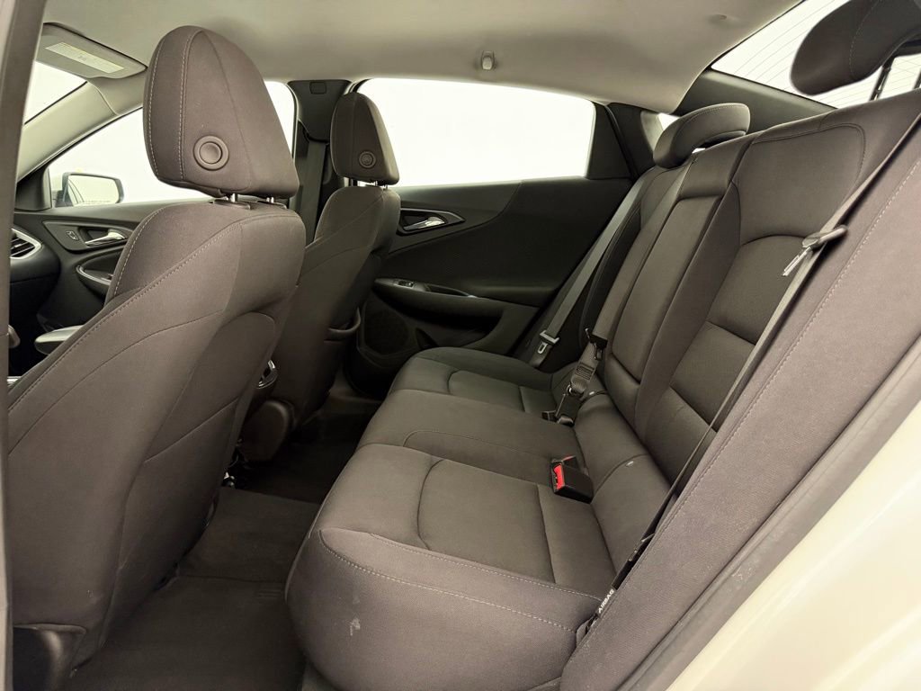 Used 2024 Chevrolet Malibu LT FWD image 38