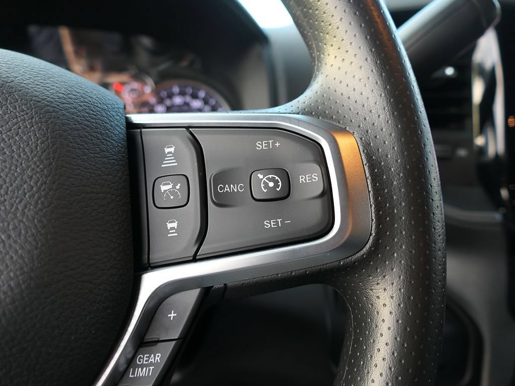 New 2026 RAM 5500 Tradesman AWD/4WD image 19
