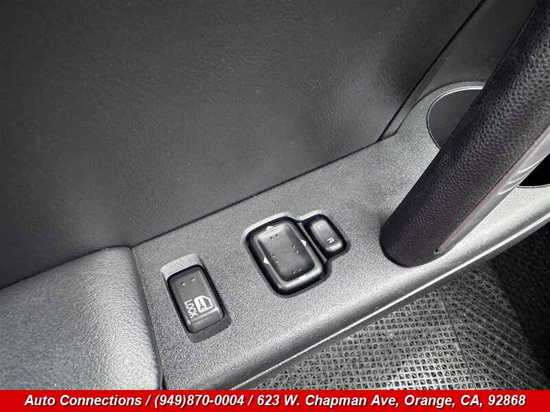 Used 2011 MAZDA MX-5 Miata Grand Touring w/ Premium Pkg RWD image 25