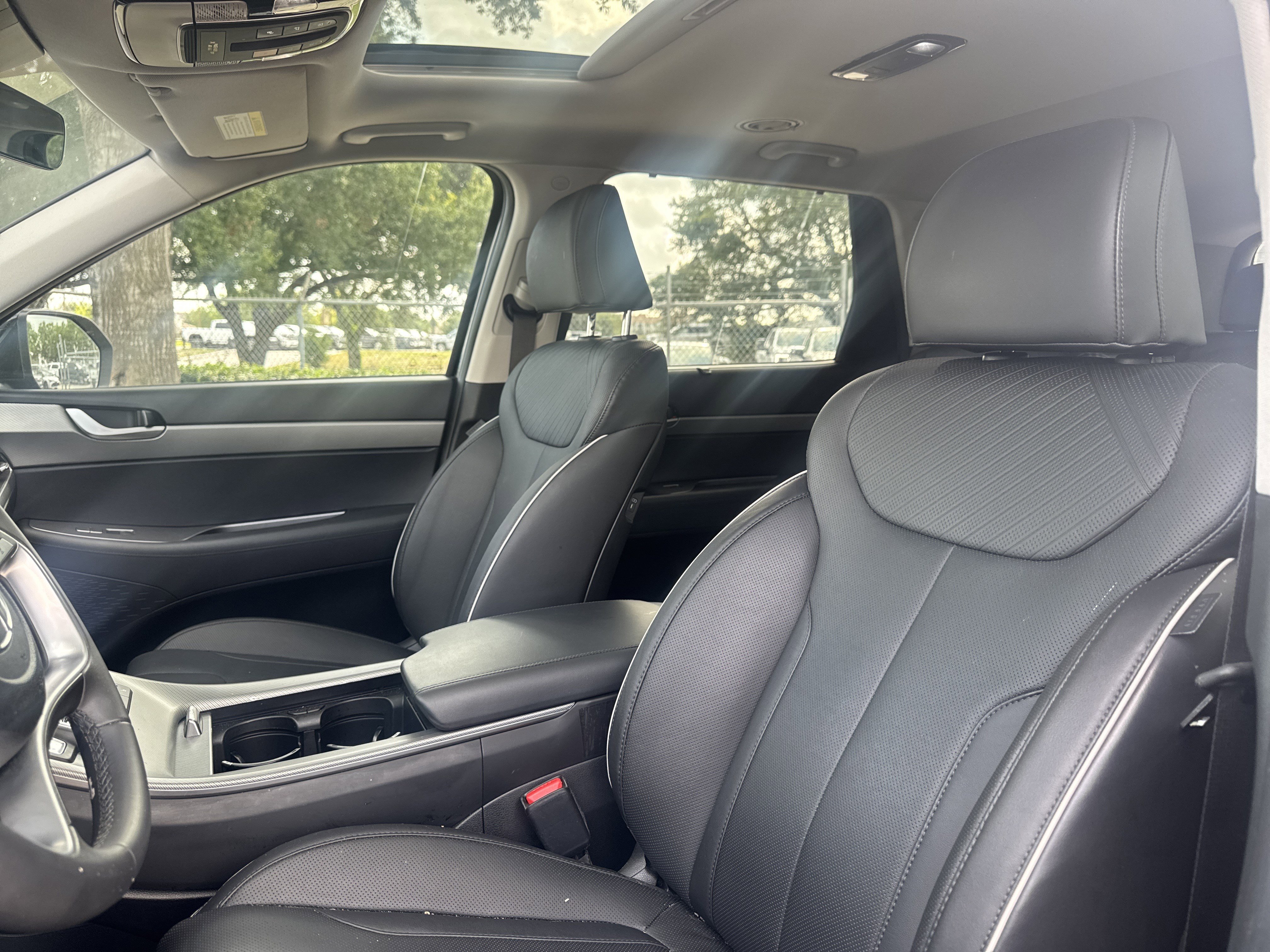 Used 2025 Hyundai Palisade XRT FWD image 6