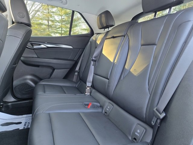 Used 2025 Buick Envision Preferred image 18